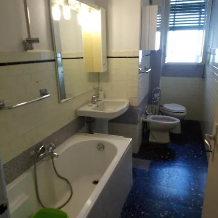 56 Euro A Notte Bed & Breakfast *