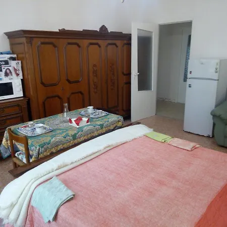 Couette-café 56 Euro A Notte